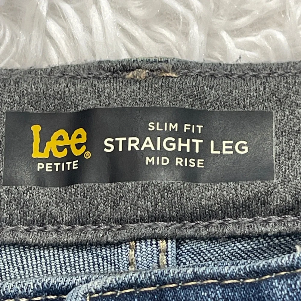 Lee WOMENS Classic Straight MID SLIM FIT Blue Jeans SIZE 8 Petite DENIM NWT